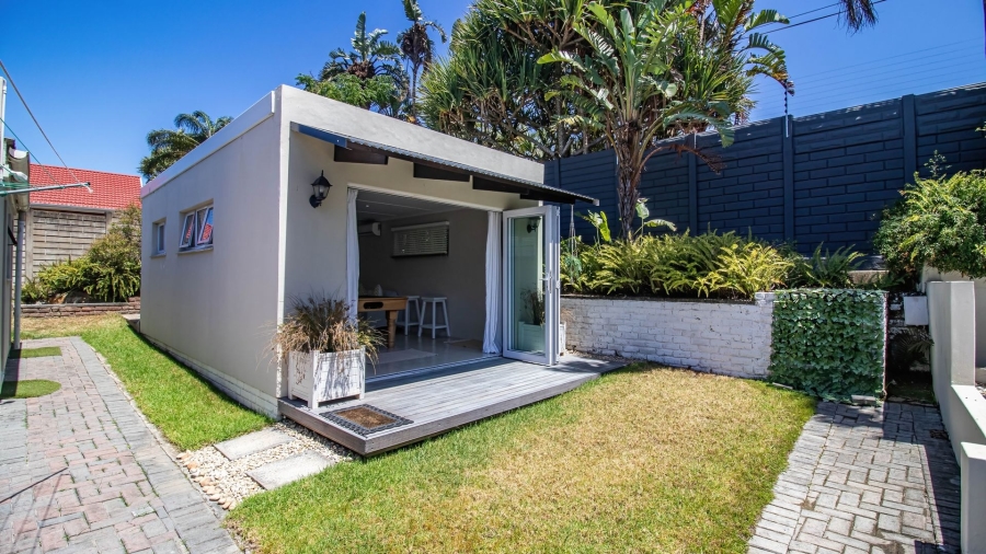 4 Bedroom Property for Sale in Beacon Bay Eastern Cape